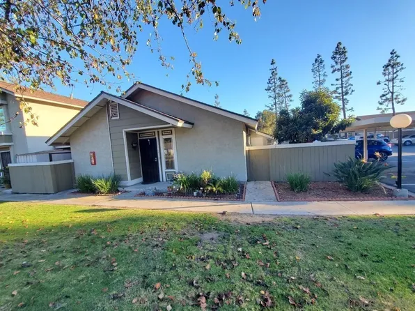 6832 Panamint Row Unit 2, San Diego, CA 92139