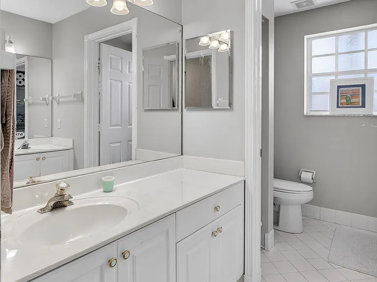 2114 Chagall Cir — Photo 34