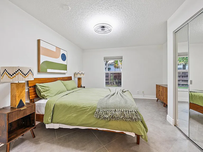 15129 Harriet Ave — Photo 19