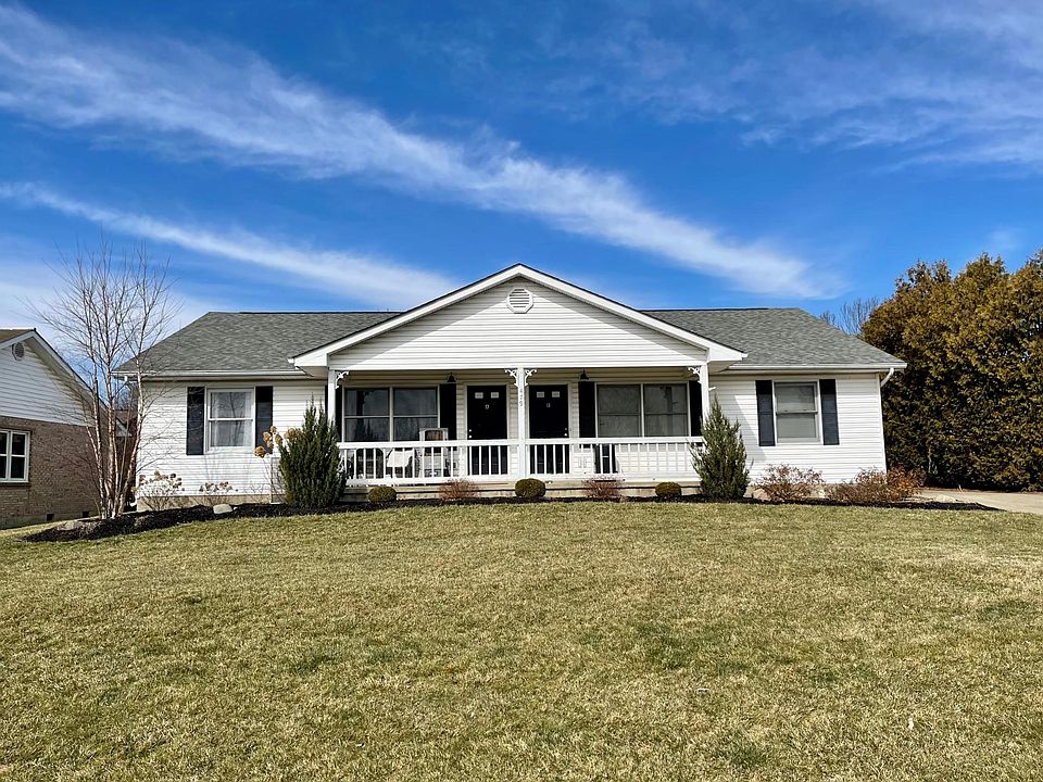 1st image of 479 Oxford Dr #A
