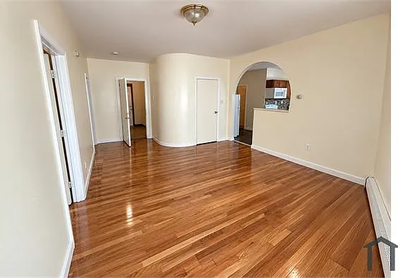 2 bed, 750 sqft, $2,800 — Photo 2
