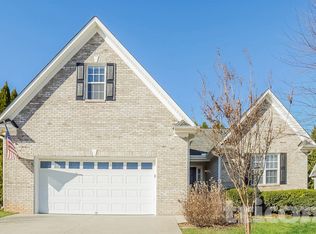 3330 Wolfe Store Ln, Pfafftown, NC 27040