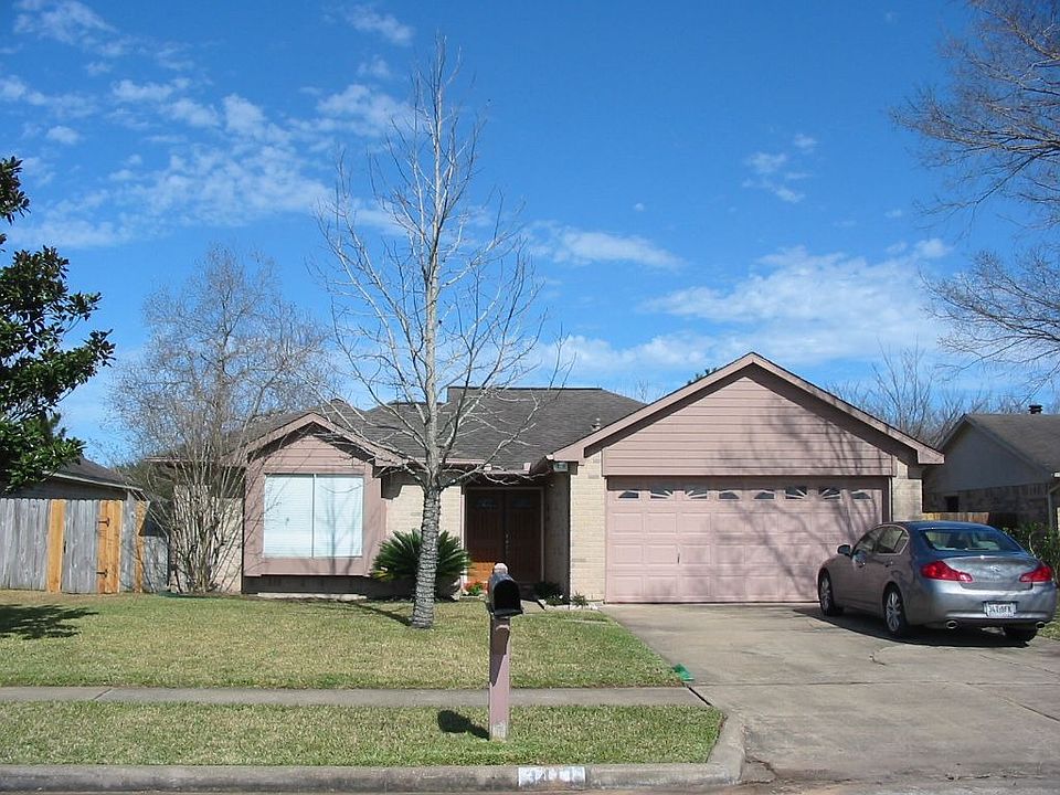 1st image of 3411 Sam Houston Dr