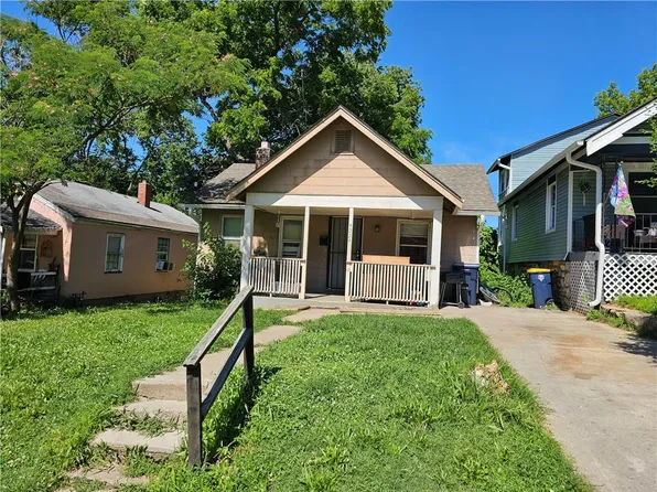 4224 Monroe Ave, Kansas City, MO 64130