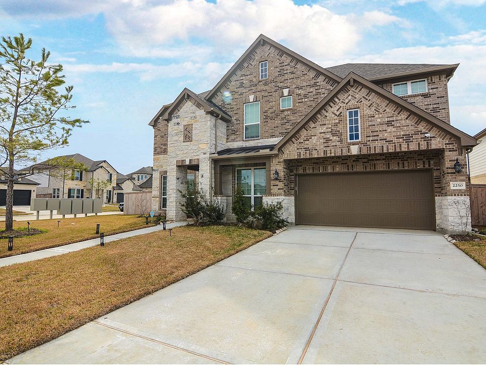 1st image of 2250 Camden Arbor Trl