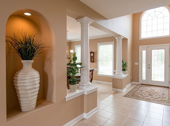 2nd image of 6719 Ballantrae Pl