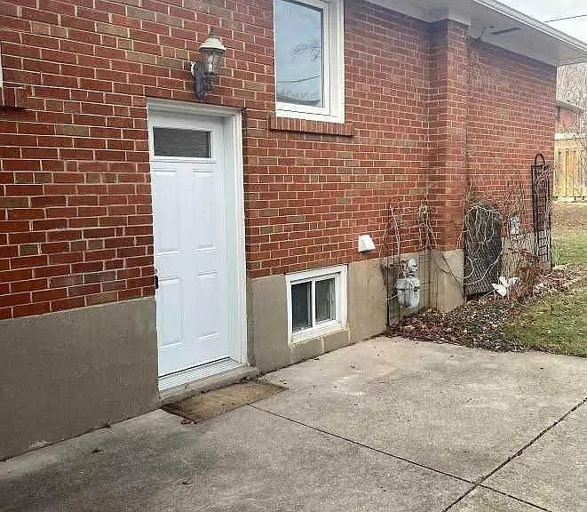 46 Tewsley Pl #LOWER LEVEL — Photo 22