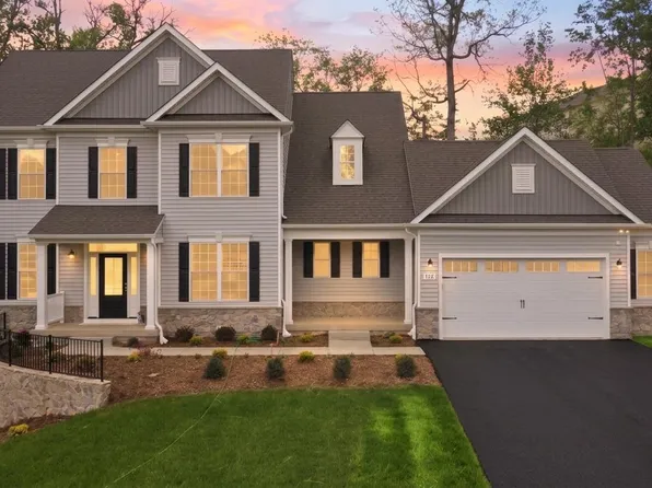 112 Whirlaway Ct, Westminster, MD 21157