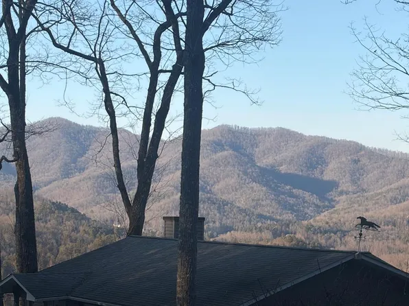 0 Arrowhead Dr, Franklin, NC 28734