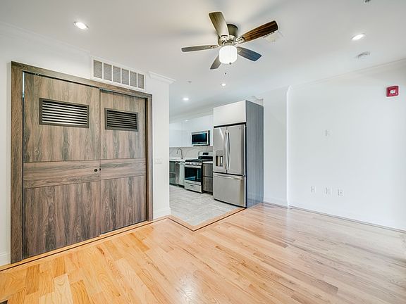 2nd image of 74 Cottage St #4C