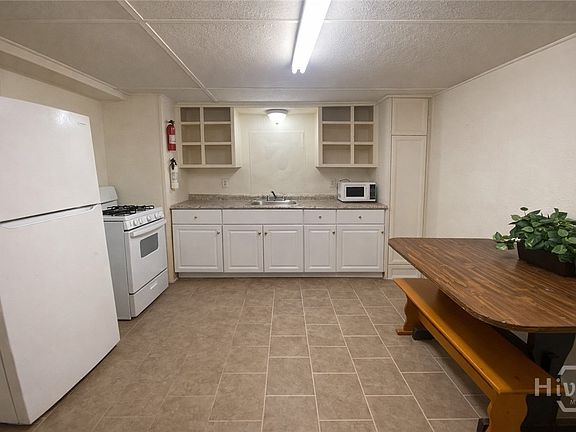 4th image of 5013B Ogeechee Rd #10