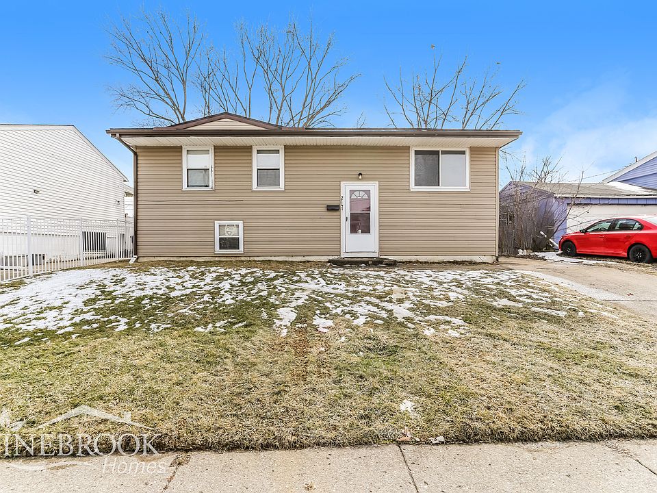 1st image of 2141 Lisa Dr