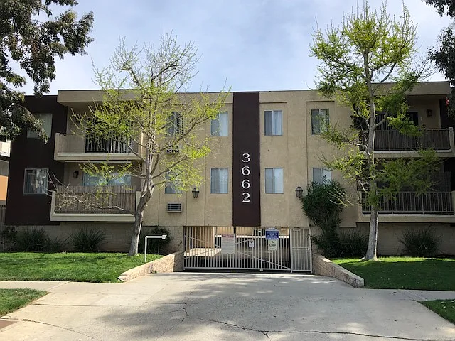 See video tour of unit at: