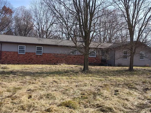 667 Chilson Rd, Howell, MI 48843