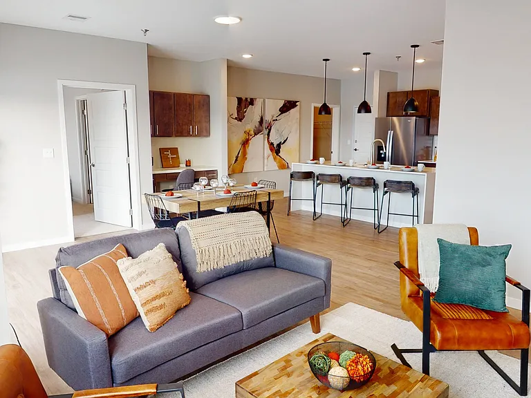 EagleRidge Plaza Residences — Photo 64