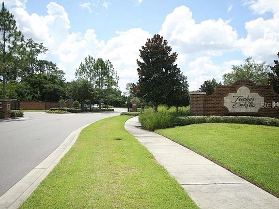 2nd image of 1652 Scarlet Oak Loop #571