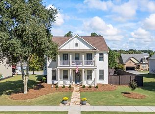 1602 Sahale Falls Dr, Braselton, GA 30517
