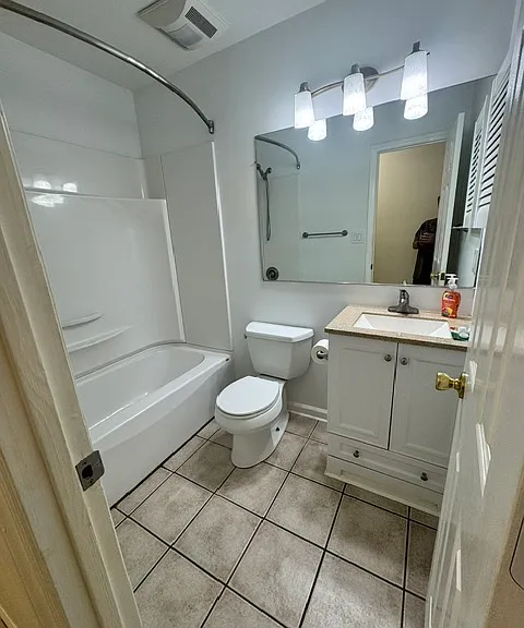 403 Berryfield Ln #D — Photo 9