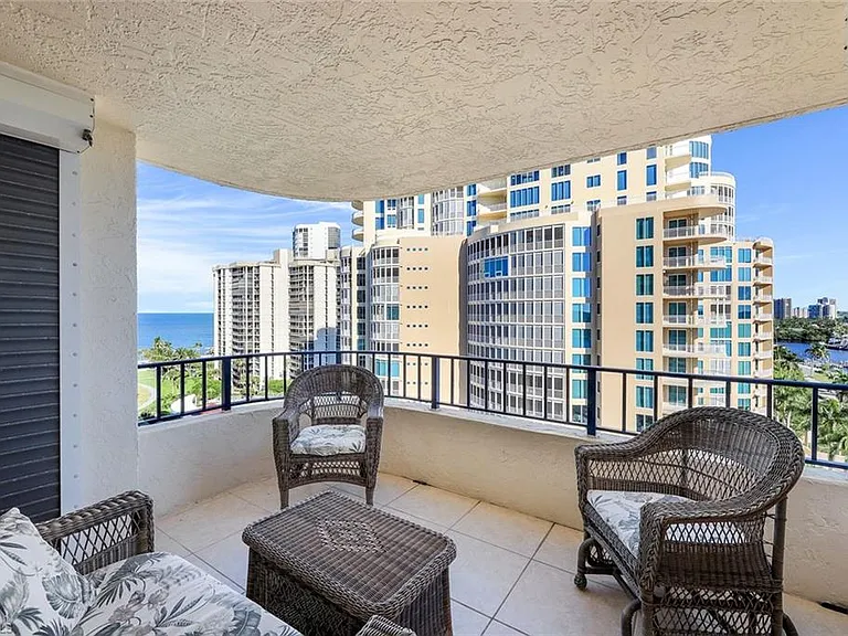 4451 Gulf Shore Blvd N #1205 — Photo 28