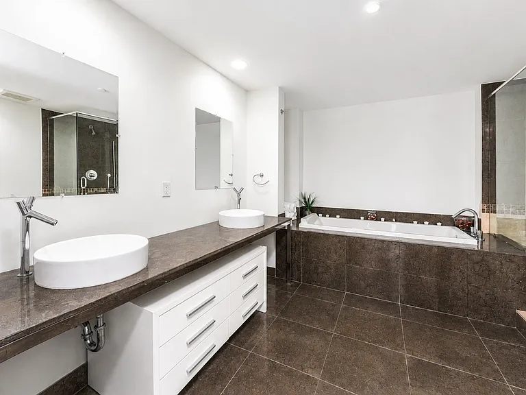 495 Brickell Ave #705 — Photo 5