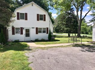 2474 Cadwallader Sonk Rd, Cortland, OH