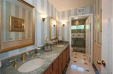 16042 Woodley Park Ln — Photo 23