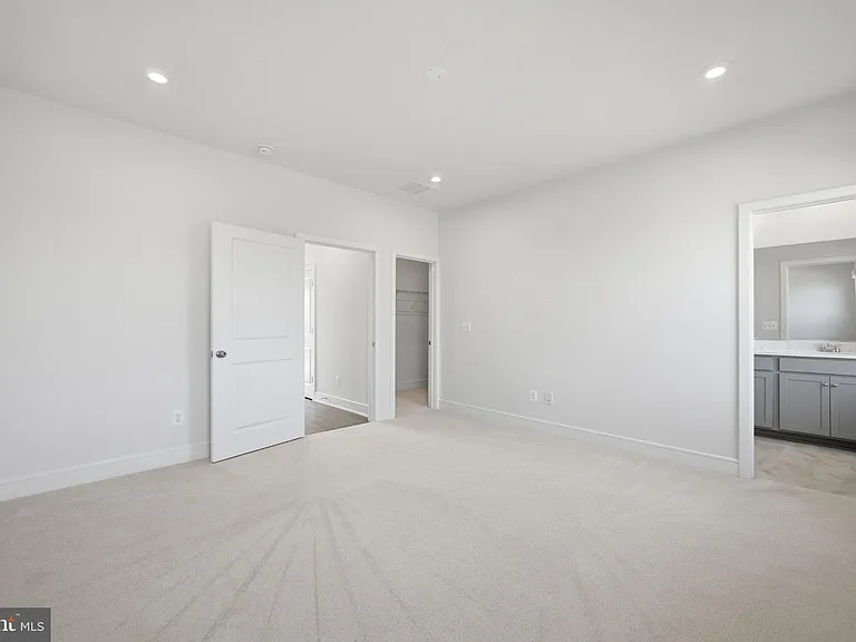 122 Checkerspot Way — Photo 13