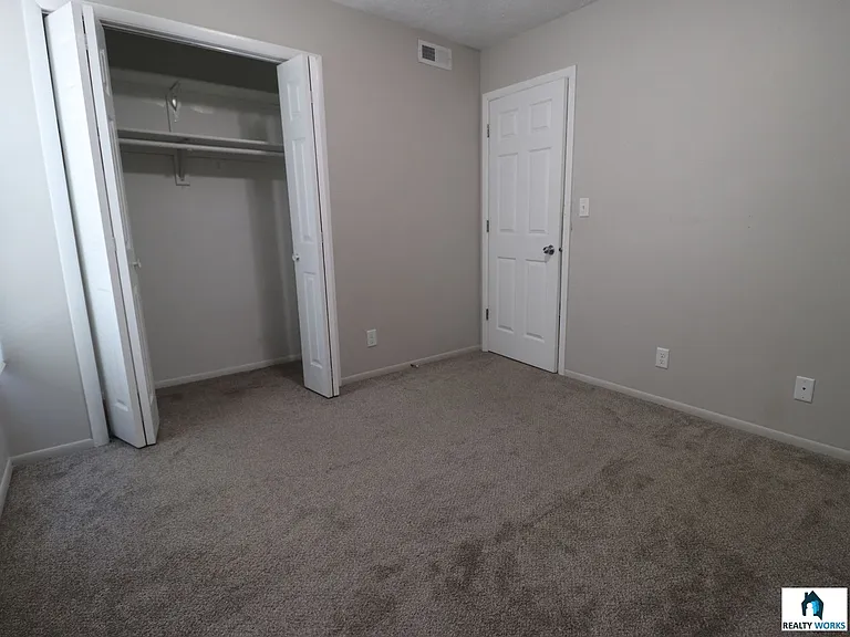 2252 W Street — Photo 7