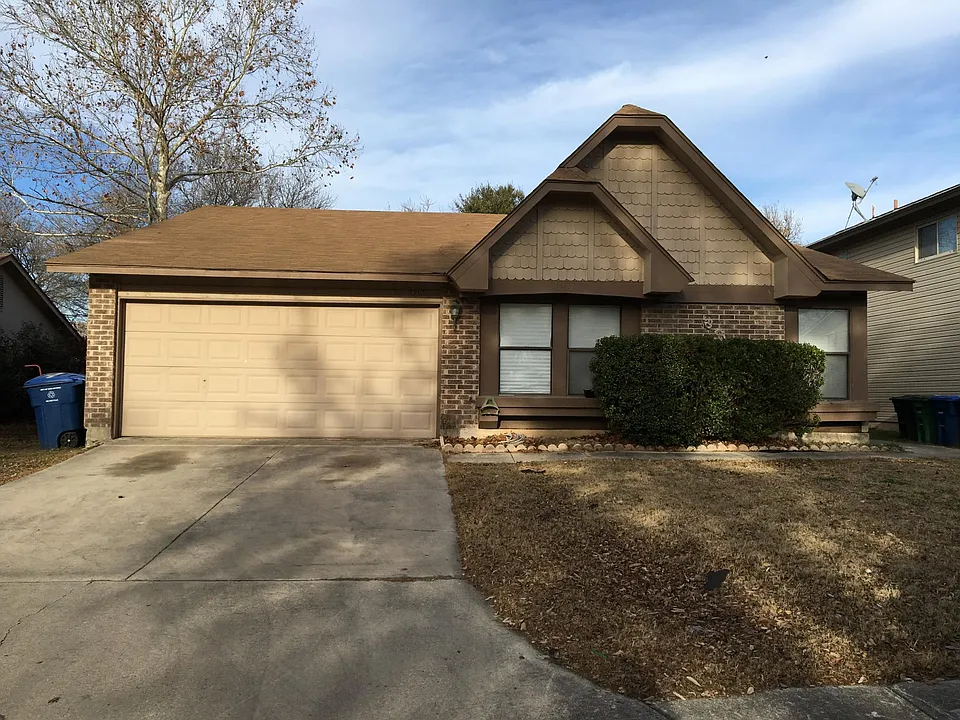 3319 Tree Grove Dr