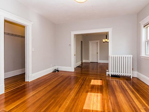 5th image of 58 Albion St #1