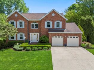 208 Trillium Dr, Cranberry Township, PA 16066