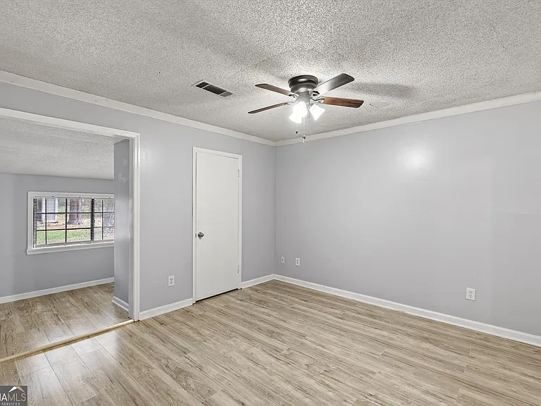 991 Brandon Hill Way — Photo 14