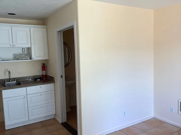 1130A Bodega Ave — Photo 4