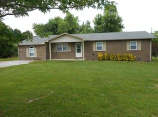 937 Potato Farm Rd, Crossville, TN 38571