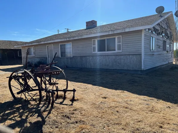 18367 E Clausen Rd, Turlock, CA 95380