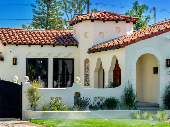 126 N Poinsettia Pl, Los Angeles, CA 90036