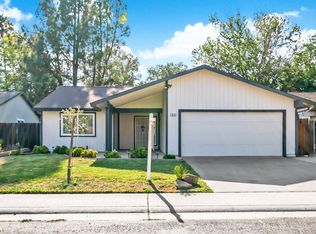 7628 Valley Wood Dr, Sacramento, CA 95828