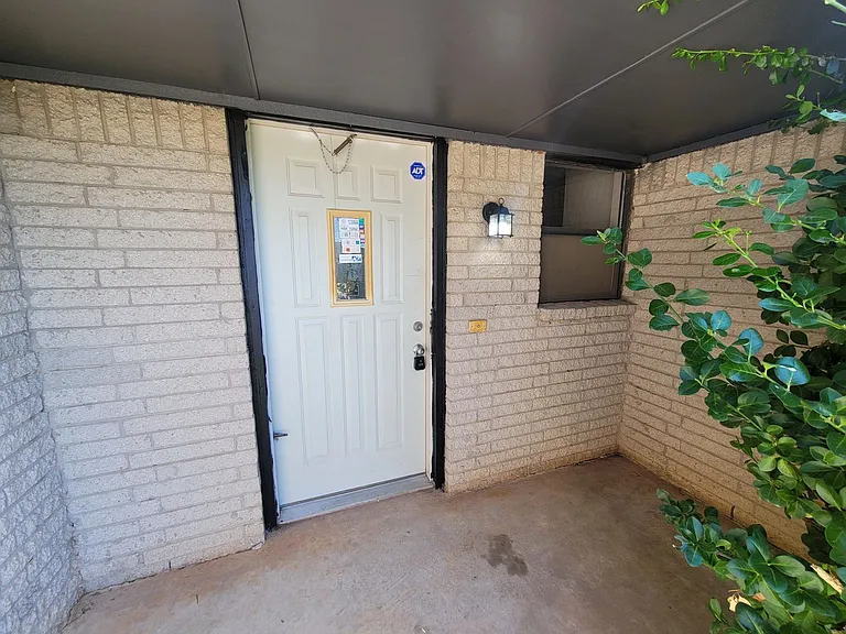 1109 SW 101st St — Photo 43