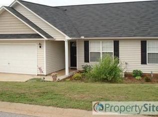 583 Duncan Station Dr, Duncan, SC 29334