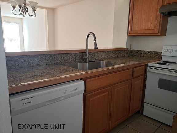3rd image of 10425 NE 116th St