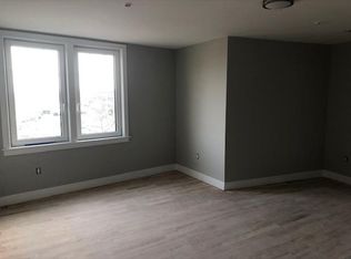 1800 Great Neck Rd #202, Copiague, NY 11726