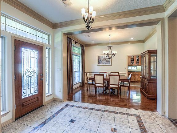 4th image of 8515 Majestic Lake Ct