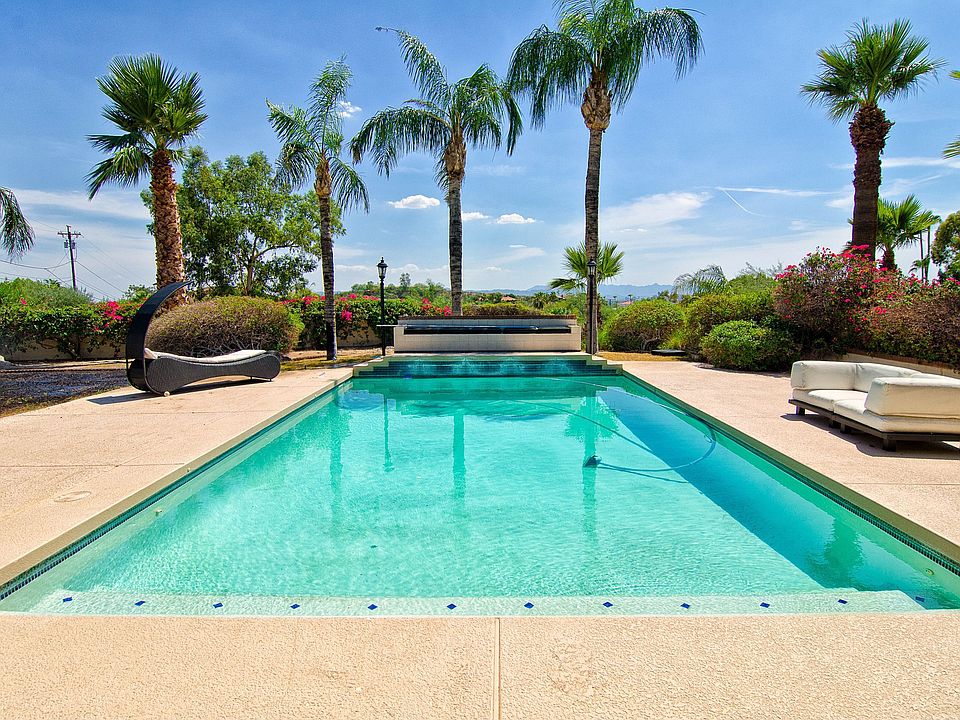 2nd image of 4031 E Desert Crest Dr