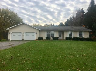 3960 Lower Mountain Rd, Lockport, NY 14094