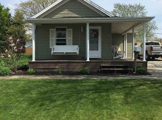 105 N Grove St, Lexington, IL 61753