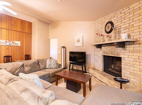5th image of 5838 Freemans Farm St