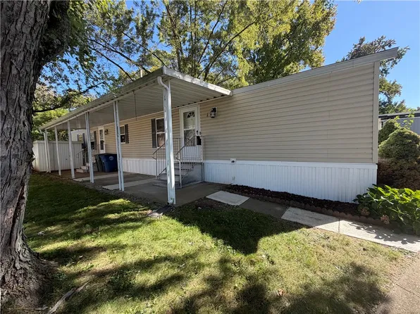 5310 Silverdome Dr, Dayton, OH 45414