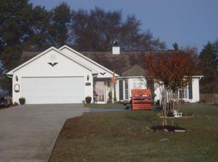 271 Shenendoah Dr, Friendsville, TN 37737