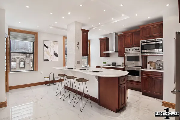 Rented by WAM Partners - William Moses Co. | media 22