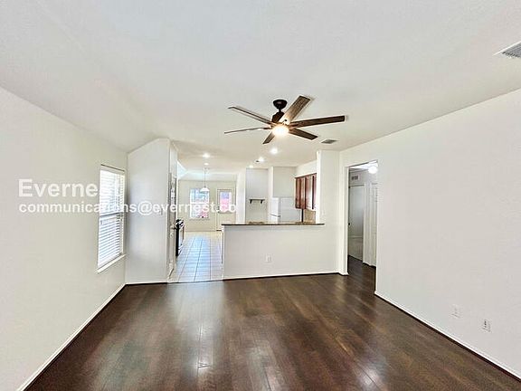 3rd image of 12176 Walden Wood Dr
